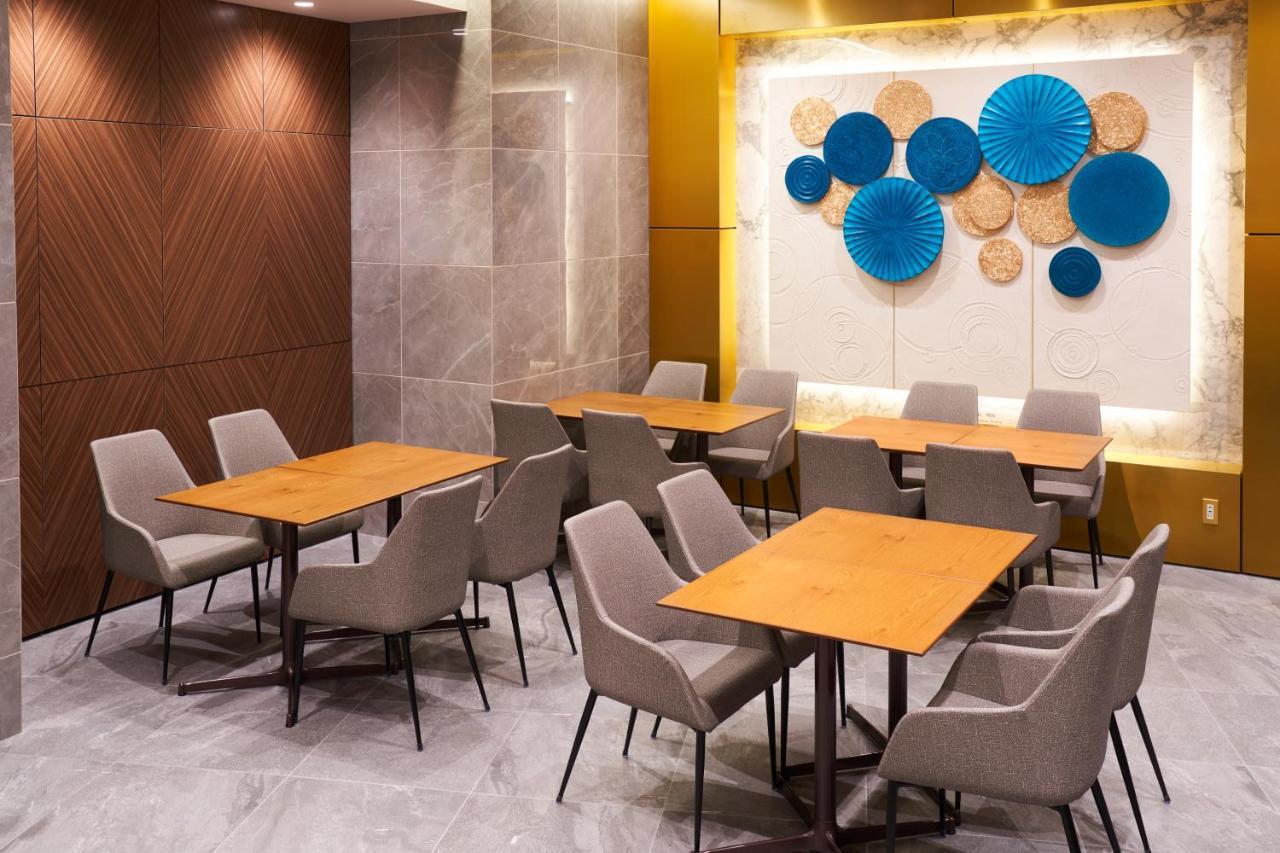 Travelodge Honmachi Осака Екстериор снимка