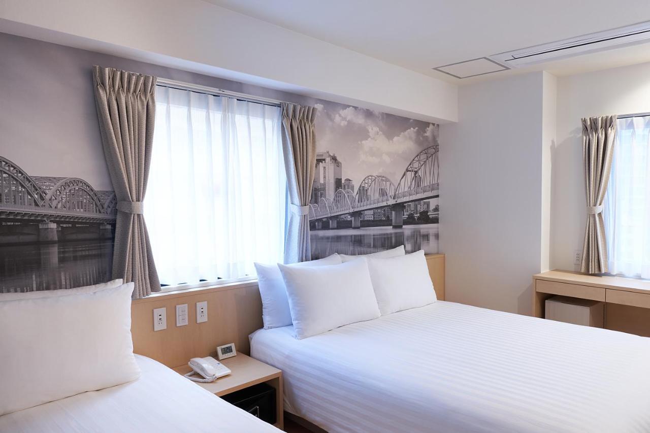 Travelodge Honmachi Осака Екстериор снимка