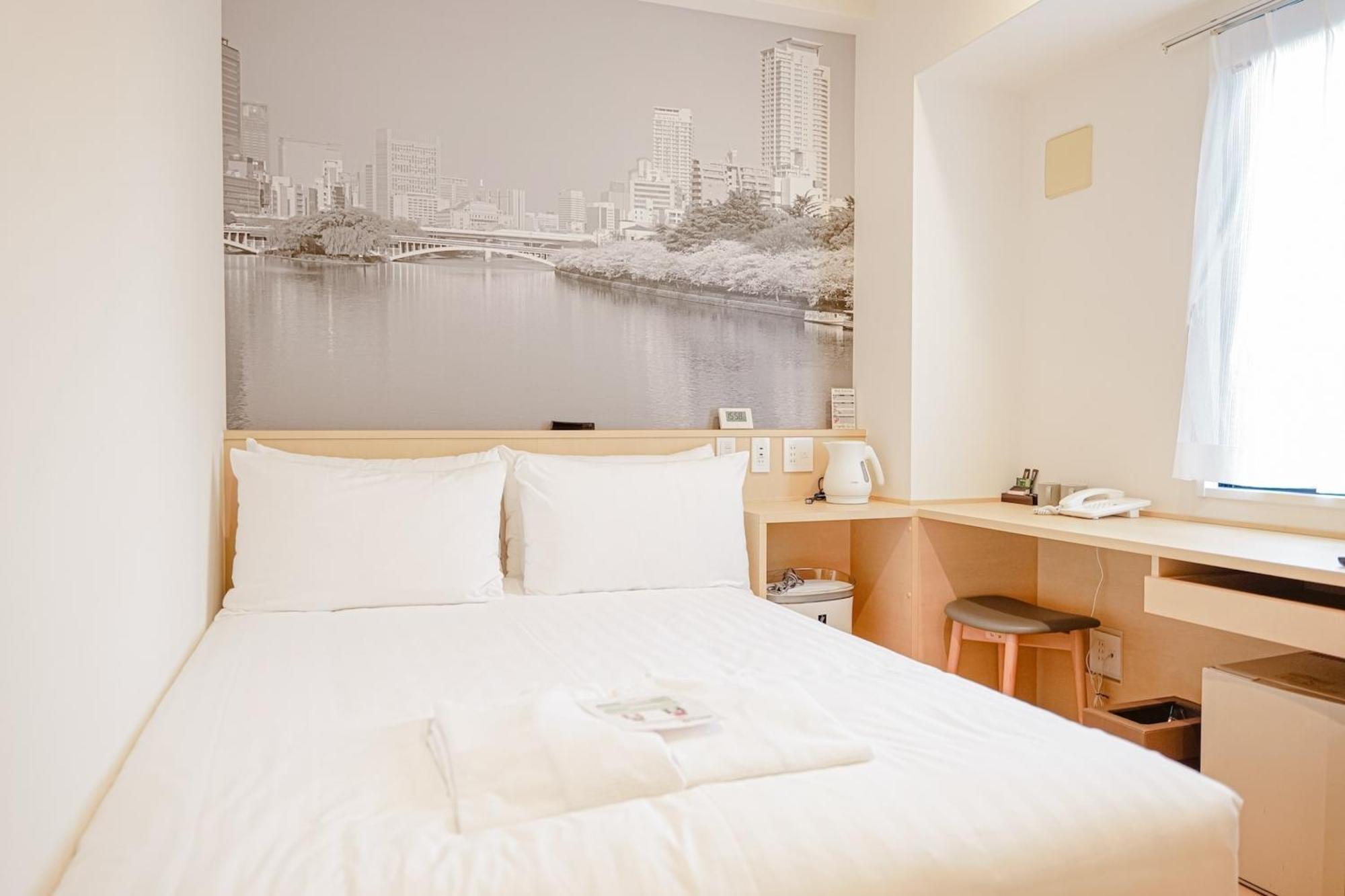 Travelodge Honmachi Осака Екстериор снимка