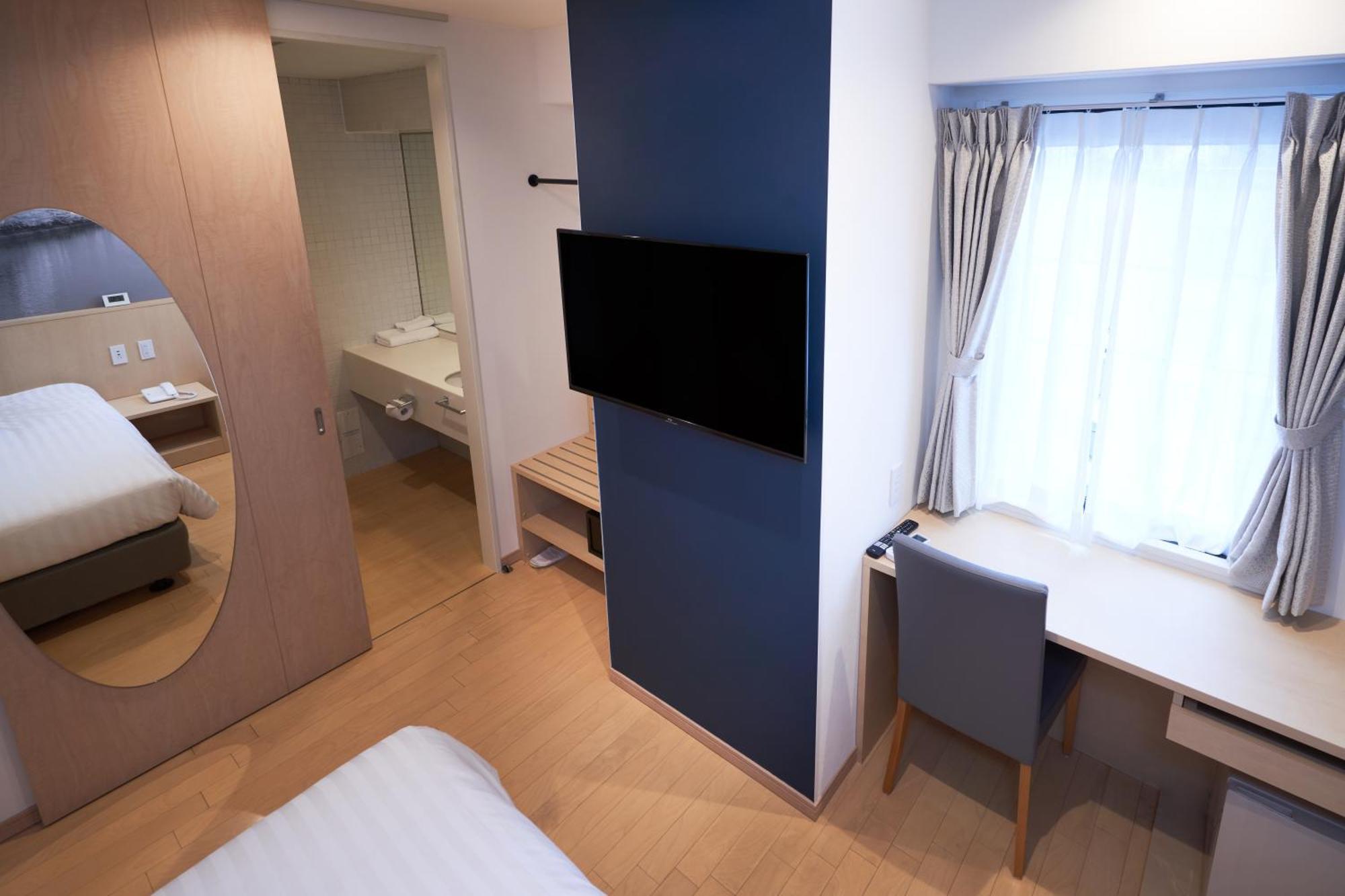 Travelodge Honmachi Осака Екстериор снимка