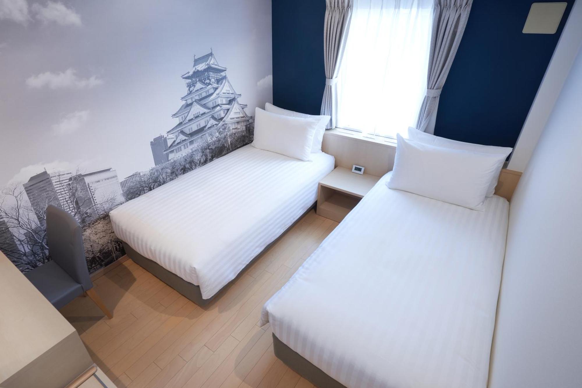 Travelodge Honmachi Осака Екстериор снимка