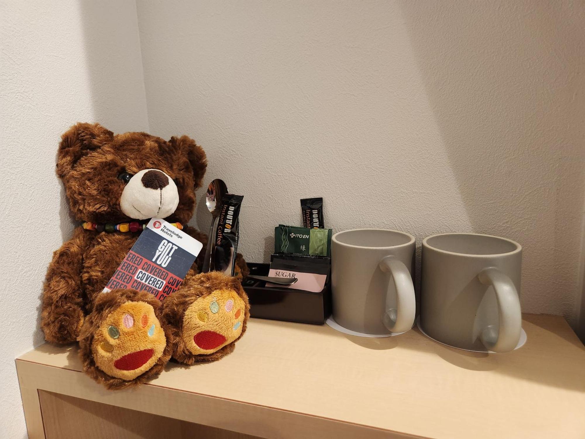 Travelodge Honmachi Осака Екстериор снимка